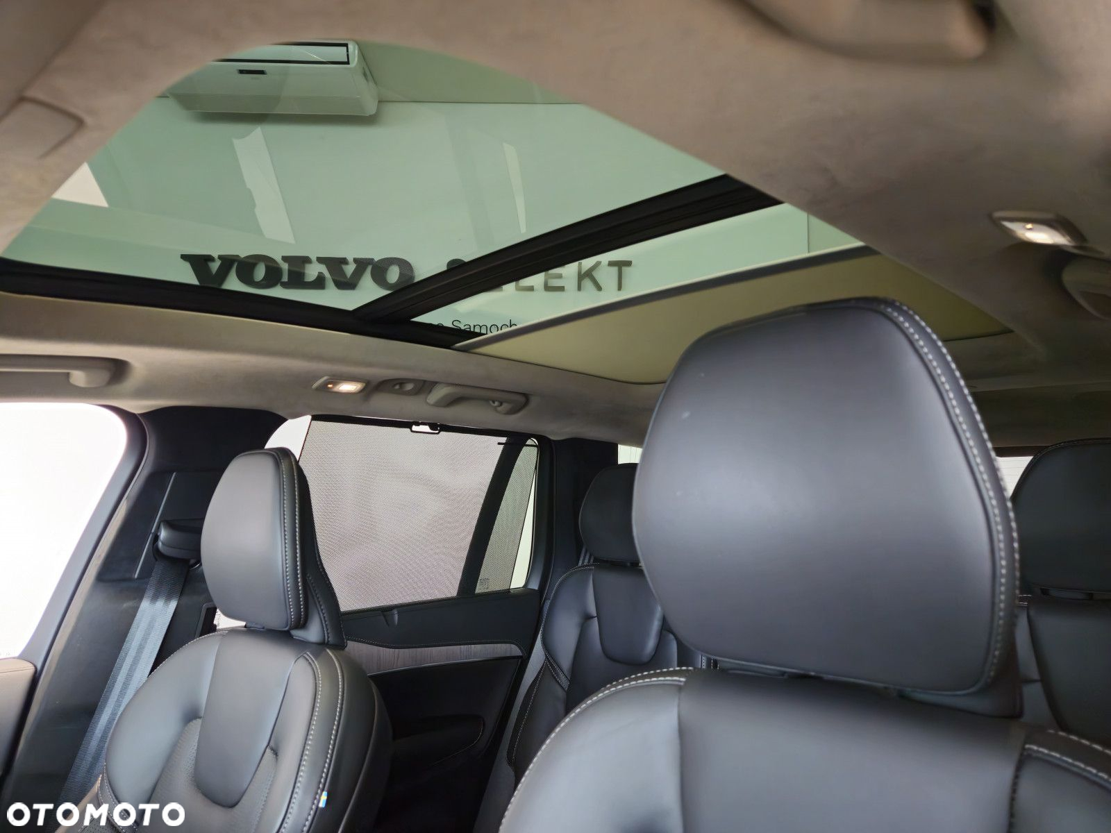 Volvo XC 90 - 35
