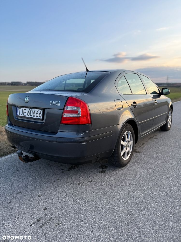 Skoda Octavia 1.6 - 7