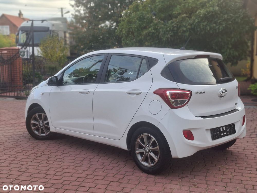 Hyundai i10 1.2 Intro Edition - 8