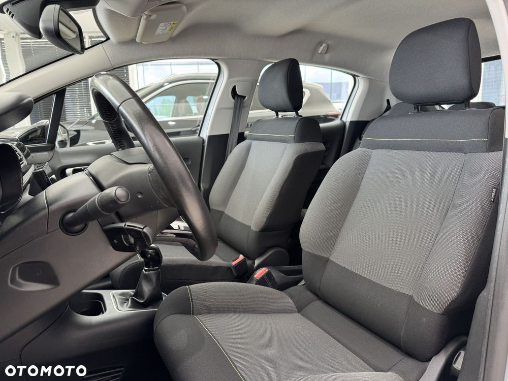 Citroën C3 1.2 PureTech Shine - 10