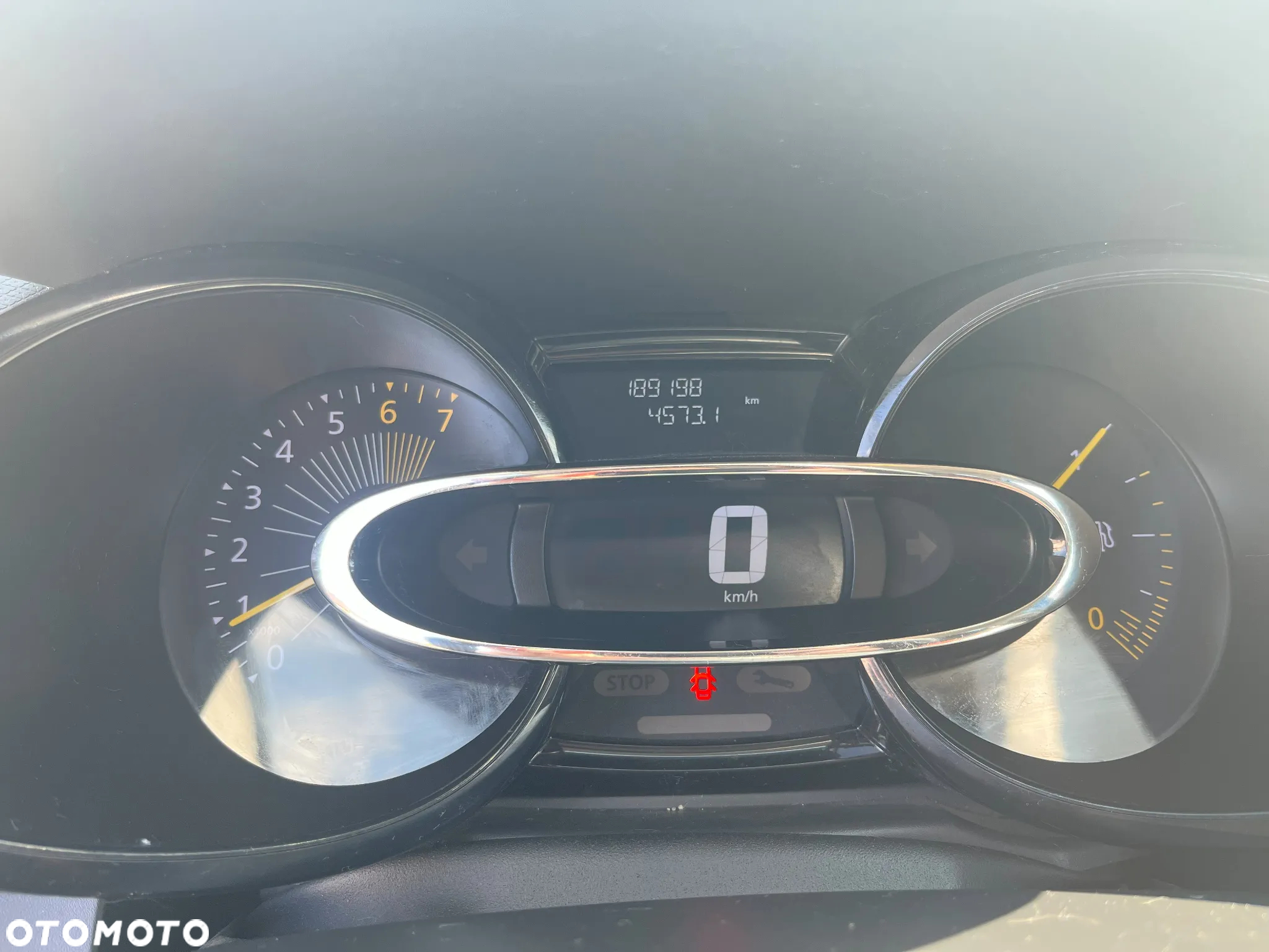 Renault Clio - 8
