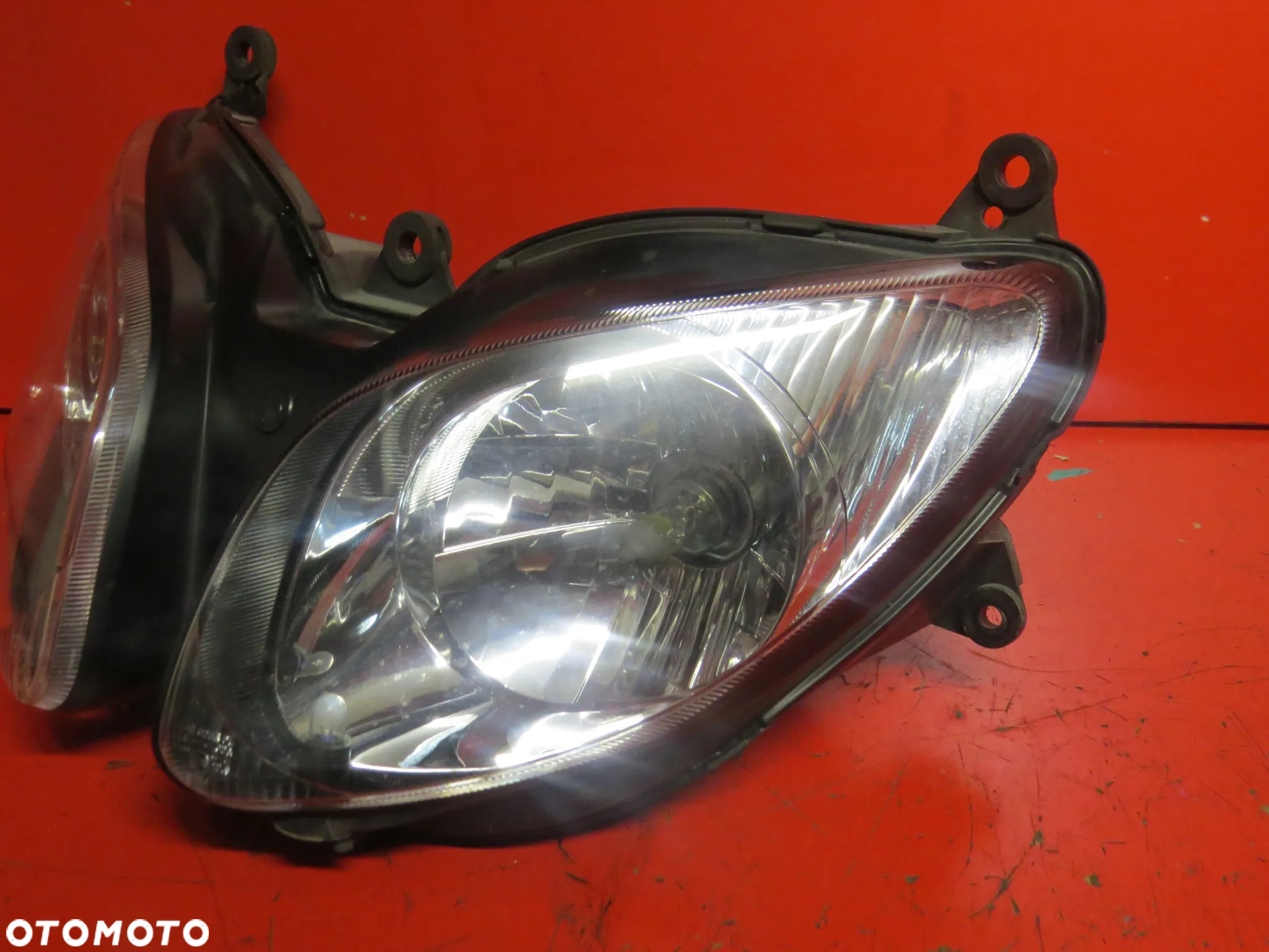 YAMAHA TMAX 500 T-MAX T MAX 2003 lampa reflektor klosz światło przód przednie - 3