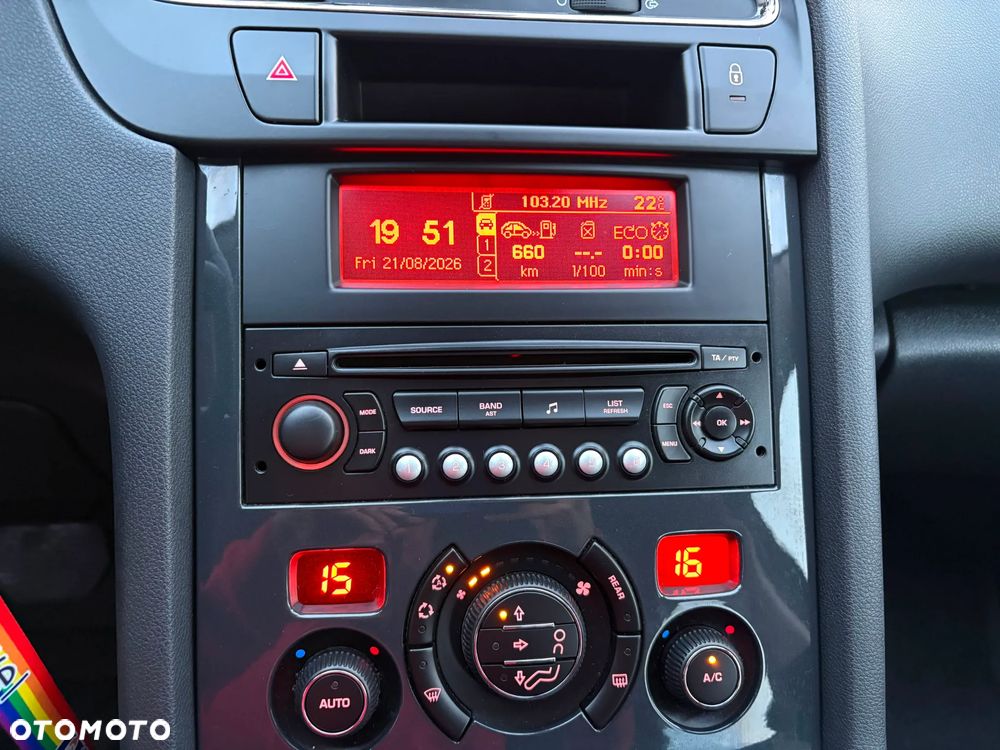 Peugeot 5008 e-HDI FAP 110 EGS6 Stop&Start Active - 27