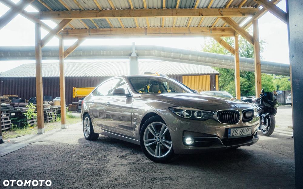 BMW 3GT 320d Luxury Line - 4
