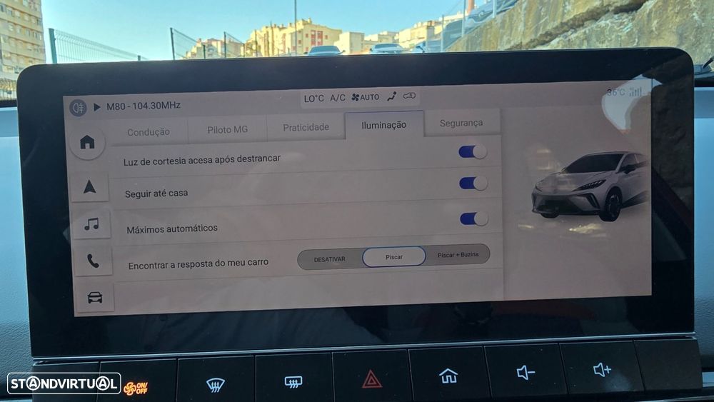 MG MG4 64 kWh Luxury - 36