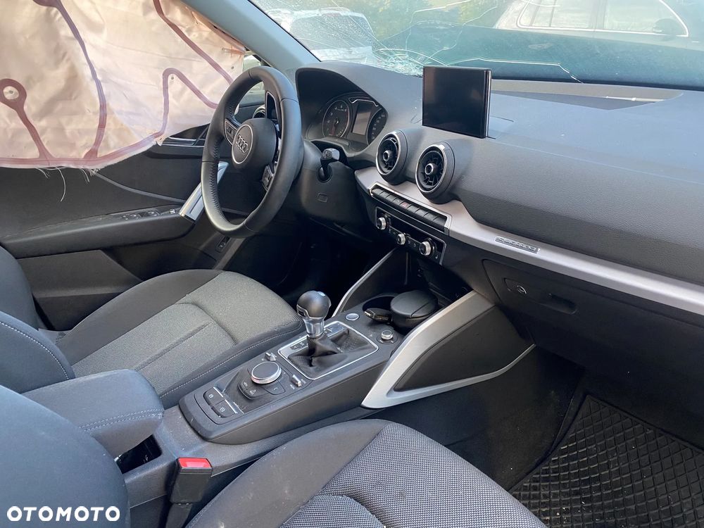 Audi Q2 40 TFSI Quattro S tronic S line - 4