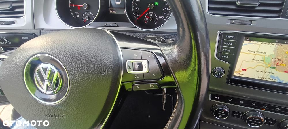 Volkswagen Golf 2.0 BlueTDI DSG Comfortline - 2