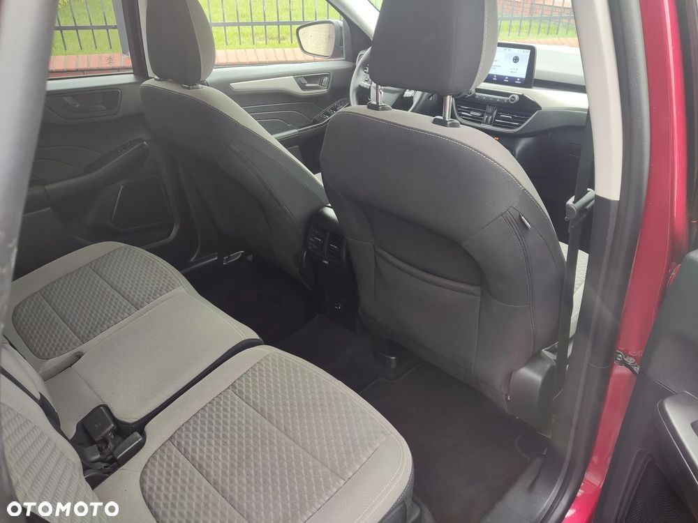 Ford Kuga - 14