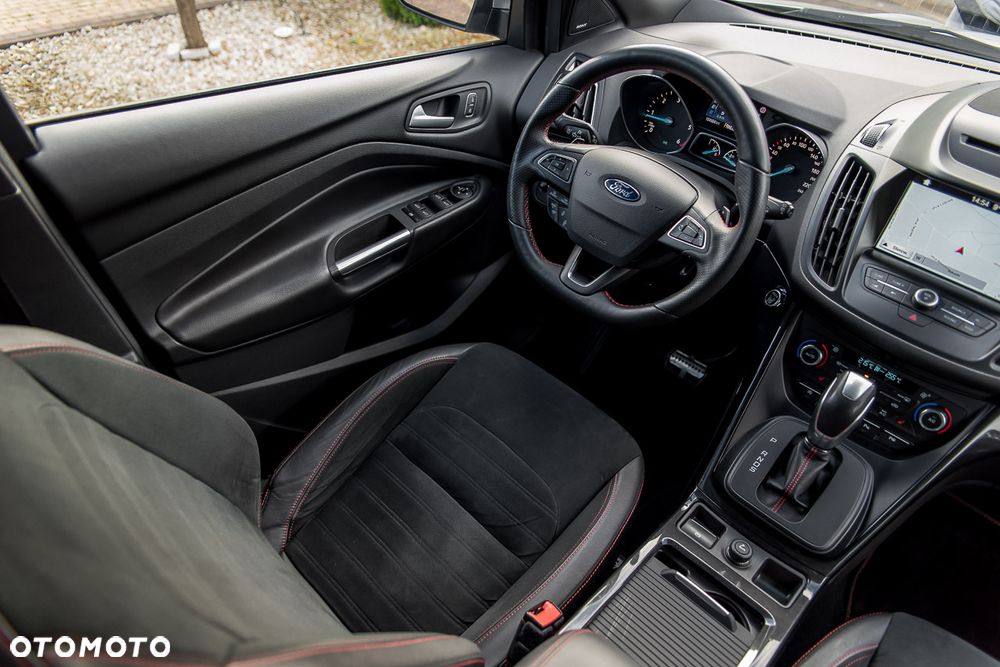 Ford Kuga 2.0 TDCi FWD ST-Line - 30