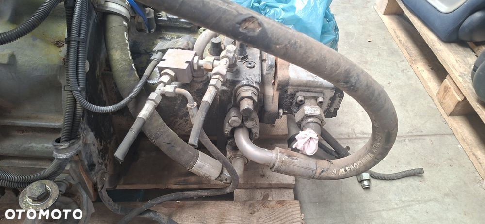 Pompa hydrauliczna Rexroth A4VG90DA108/32R - 3