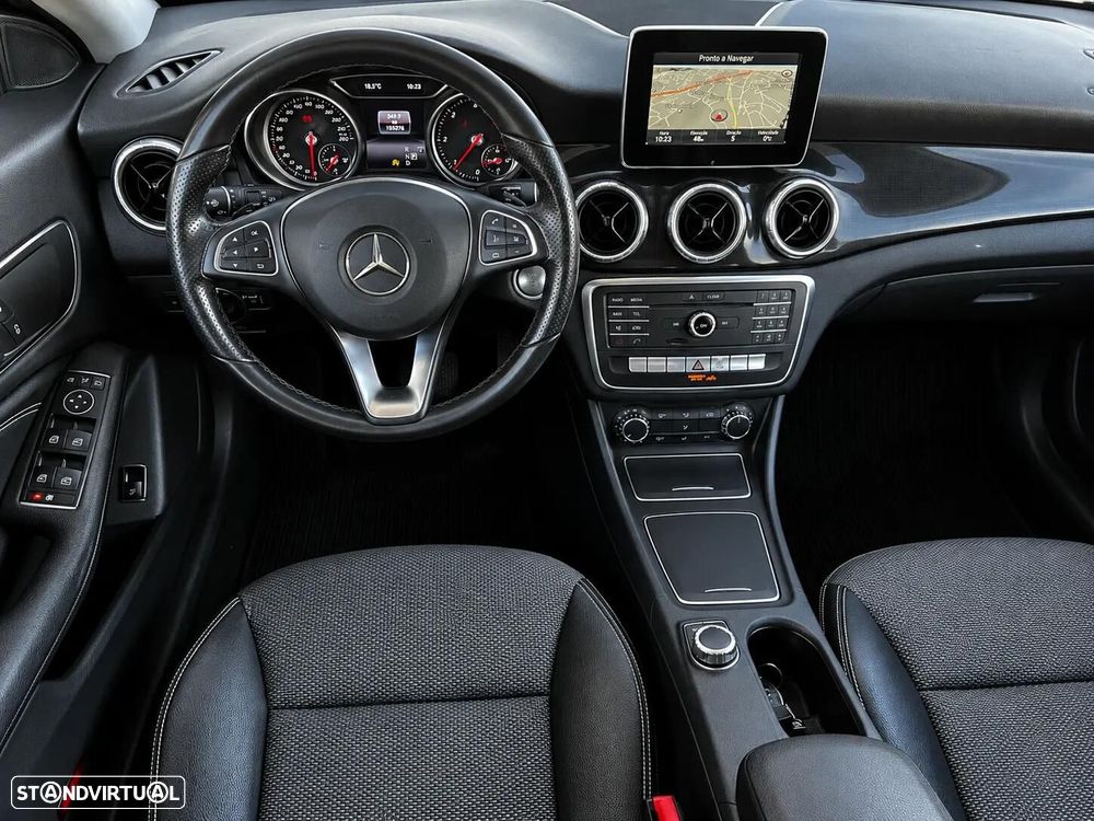 Mercedes-Benz CLA 180 d 7G-DCT - 8