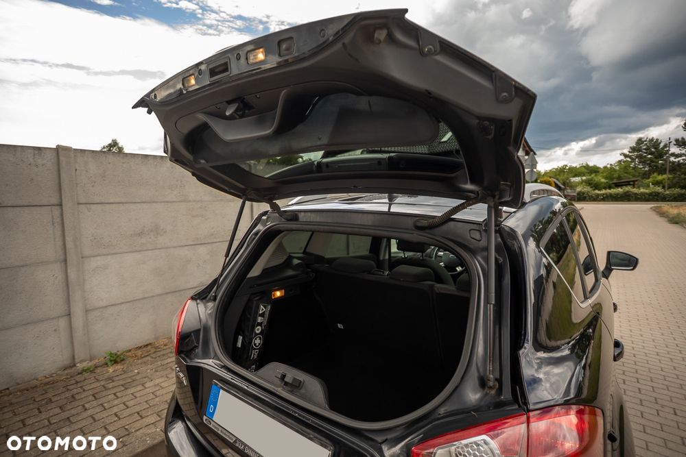 Ford Kuga 2.0 TDCi 4x4 Trend - 35