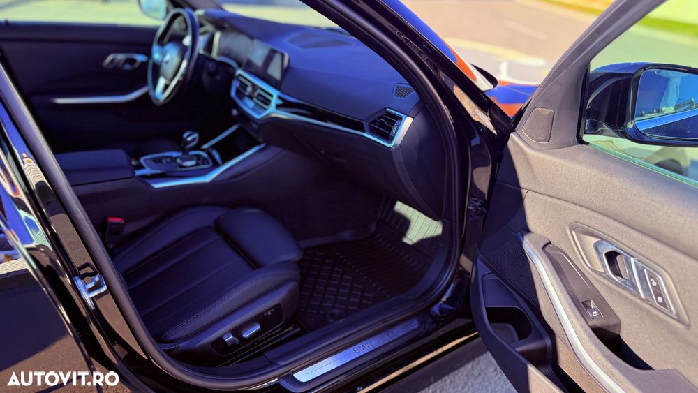 BMW Seria 3 330i xDrive Aut. Sport Line - 18