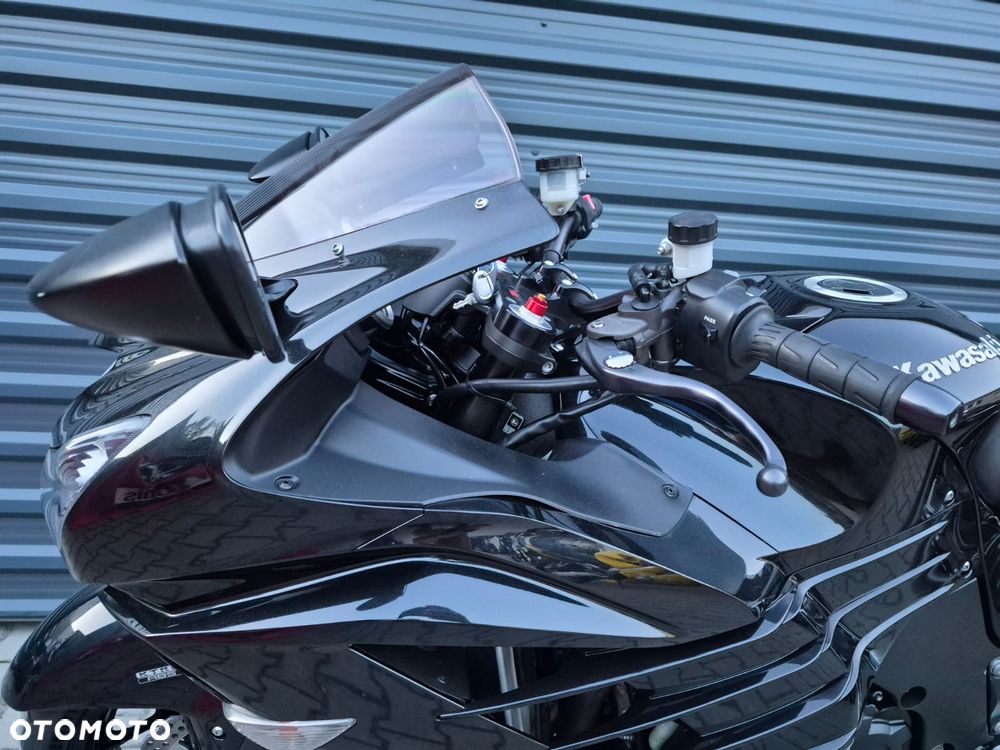 Kawasaki ZZR - 17