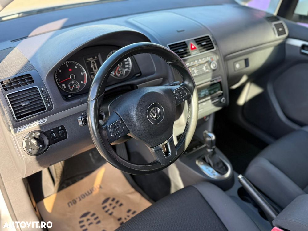 Volkswagen Touran 1.6 TDI DSG Comfortline - 10