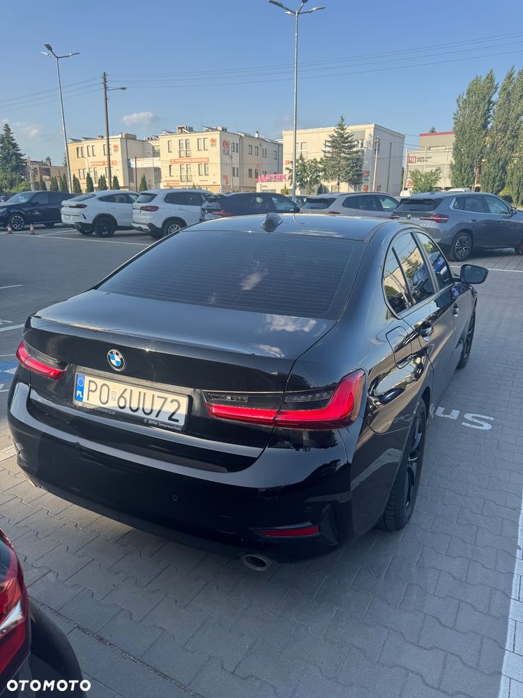 BMW Seria 3 318i - 8