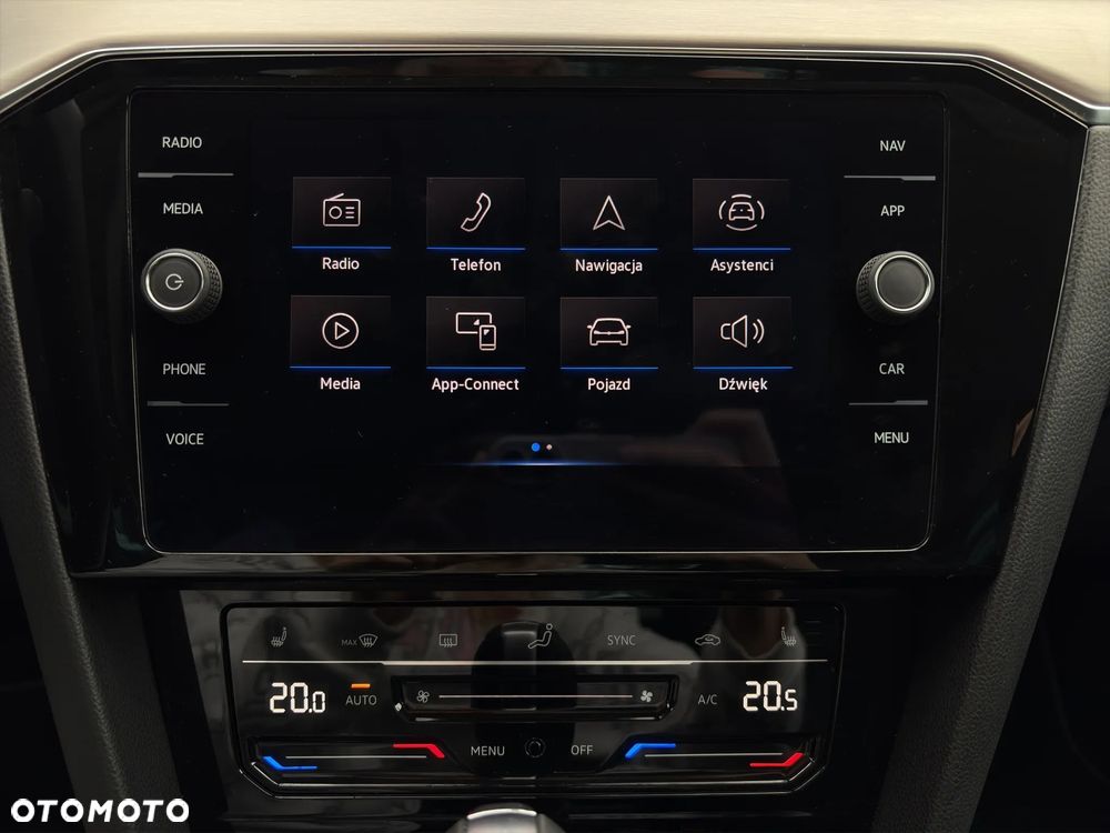 Volkswagen Passat 2.0 TSI Elegance DSG - 17