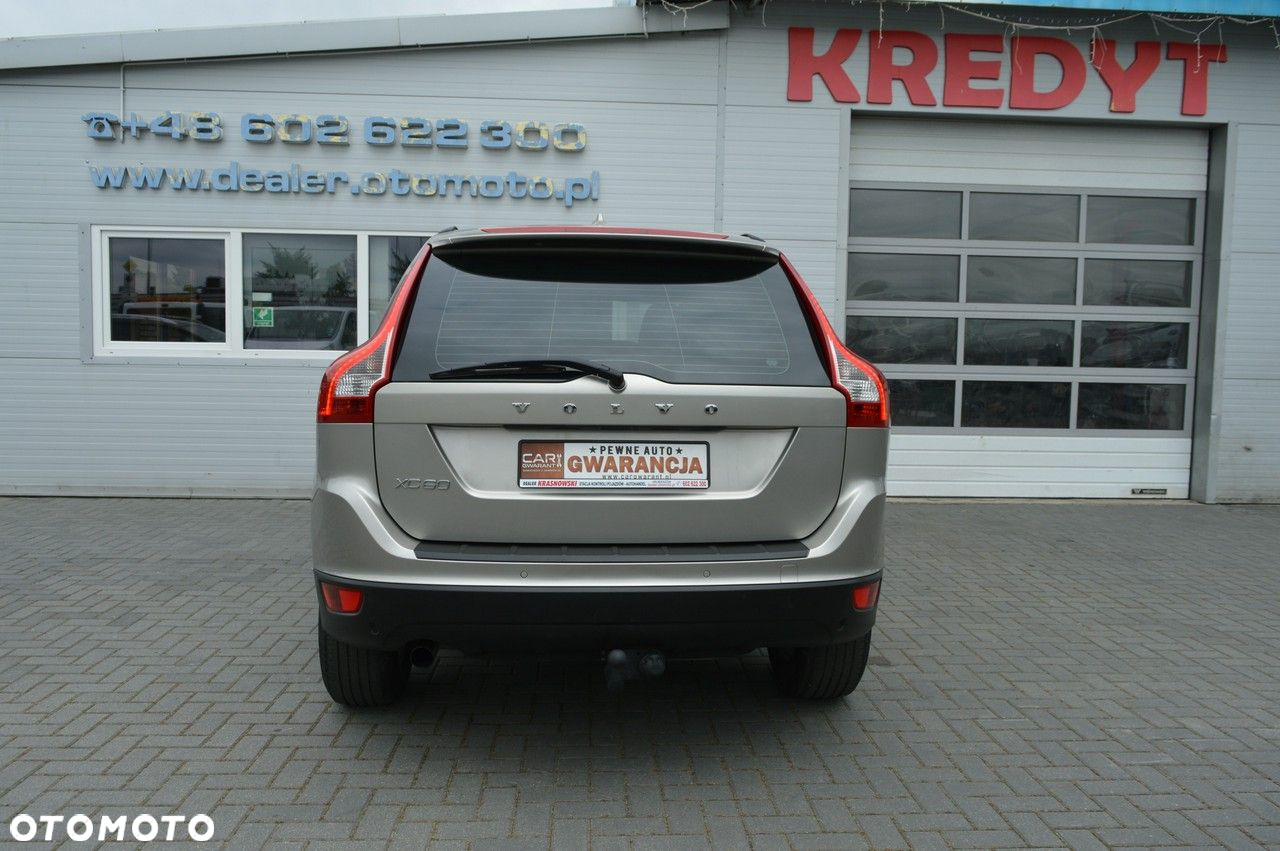 Volvo XC 60 D3 Momentum - 14