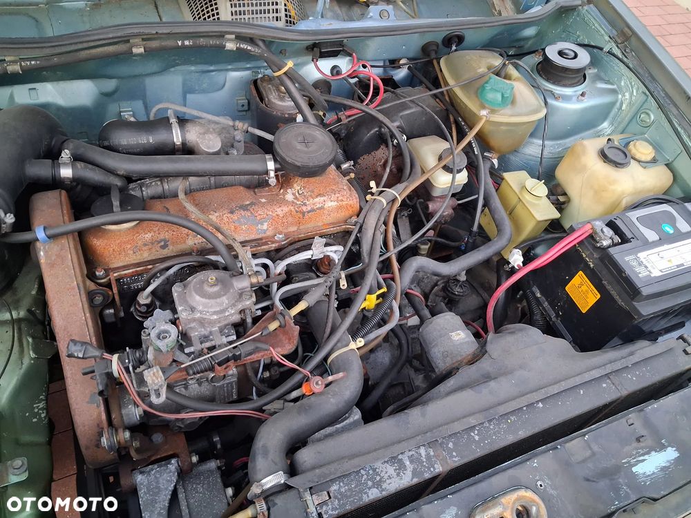 Volkswagen Golf 1.6 CL TD - 7