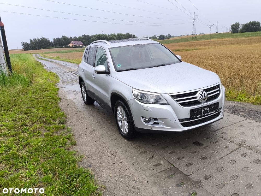 Volkswagen Tiguan - 2