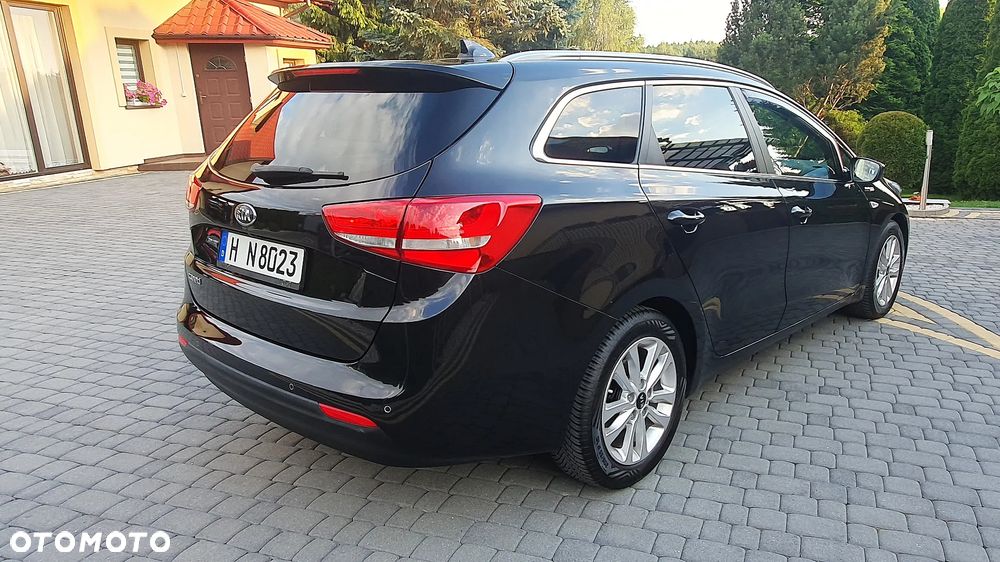 Kia Ceed 1.6 GDI Platinum Edition - 10