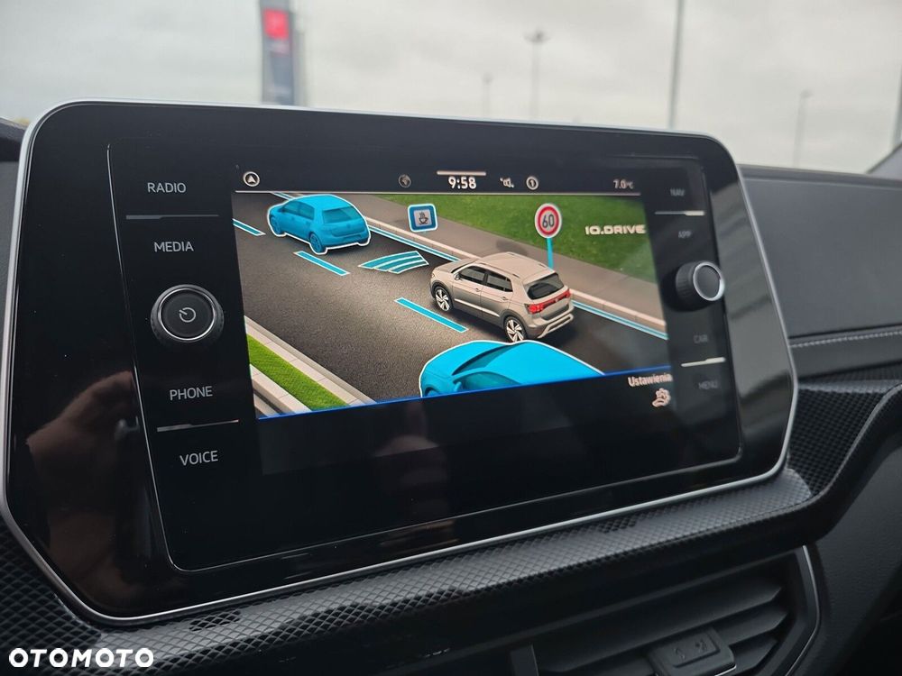 Volkswagen T-Cross 1.0 TSI R-Line Plus DSG - 27