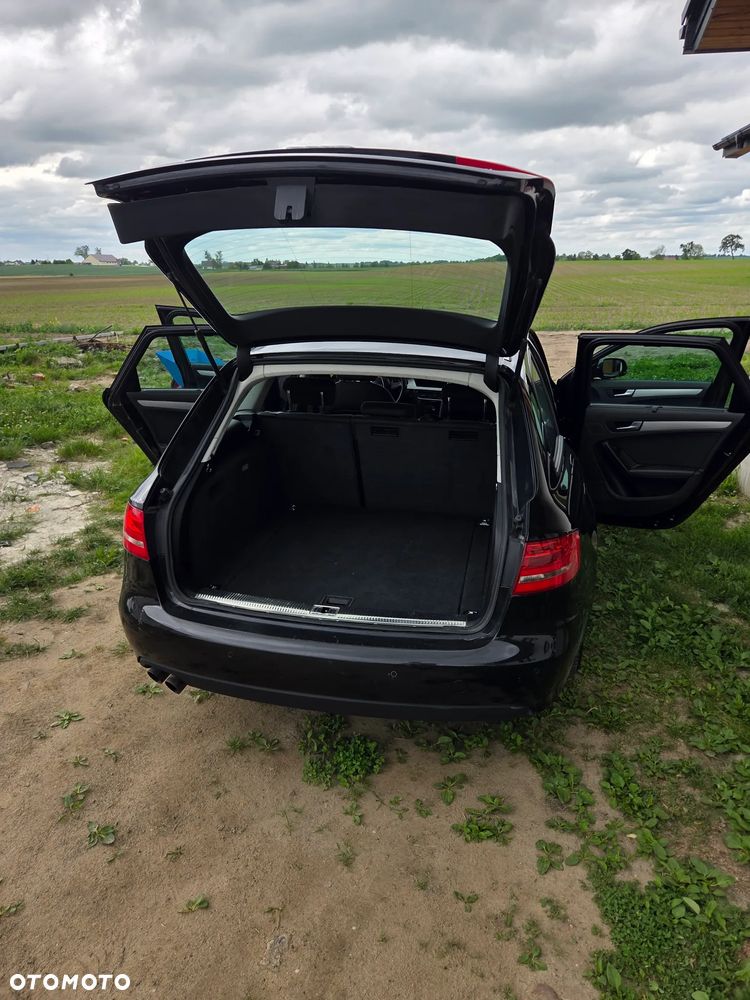 Audi A4 Avant 2.0 TDI - 9