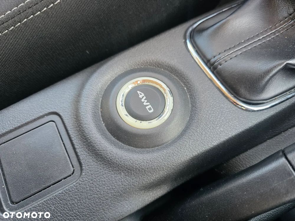 Mitsubishi Outlander - 20