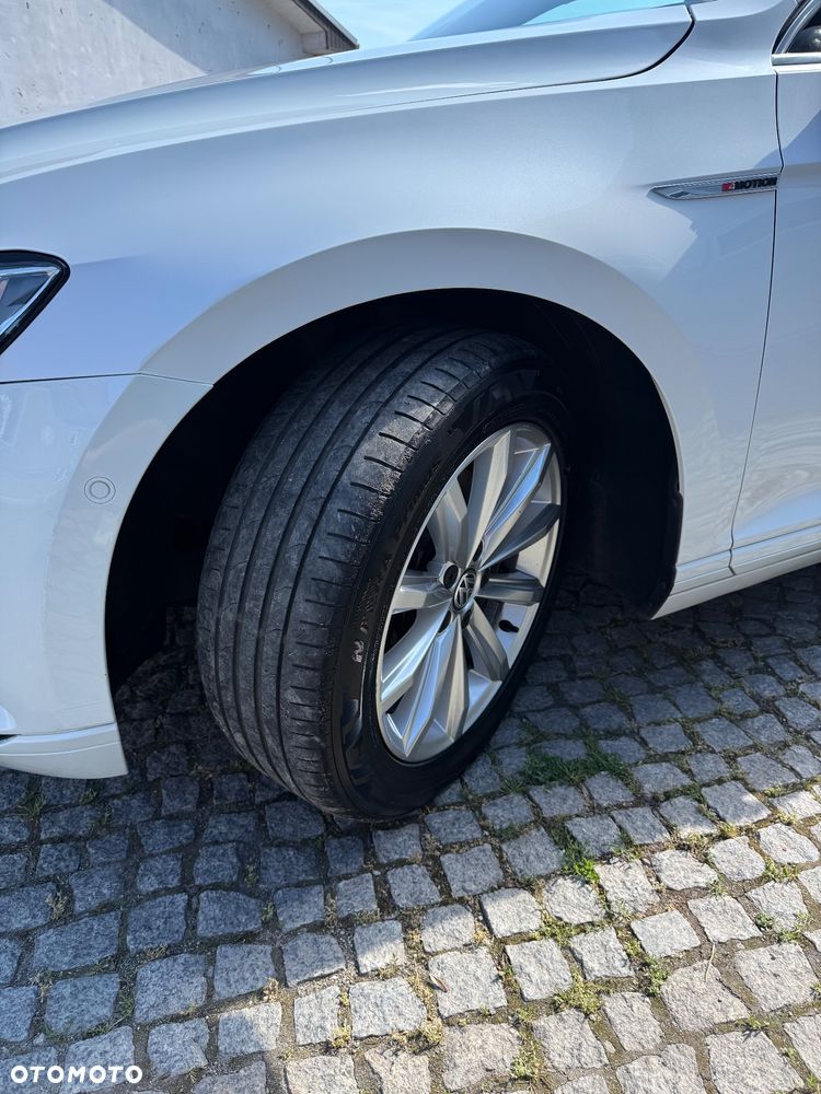 Volkswagen Passat 2.0 TDI SCR (BlueMotion Technology) 4Motion Comfortline - 5