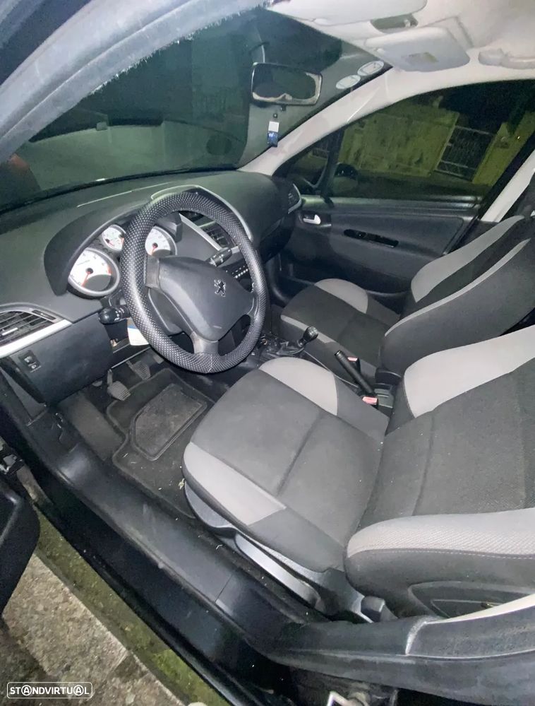 Peugeot 207 1.4 16V Sport - 7