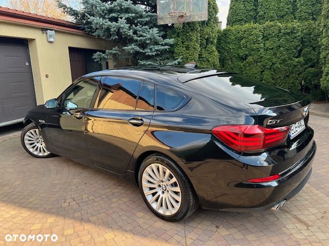 BMW Seria 5 530d xDrive - 29