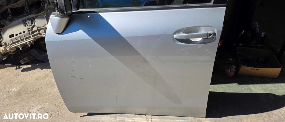 Usa stanga fata Toyota Verso 2010 2011 / 2012 2013 / 2014 / 2015 2016 - 2