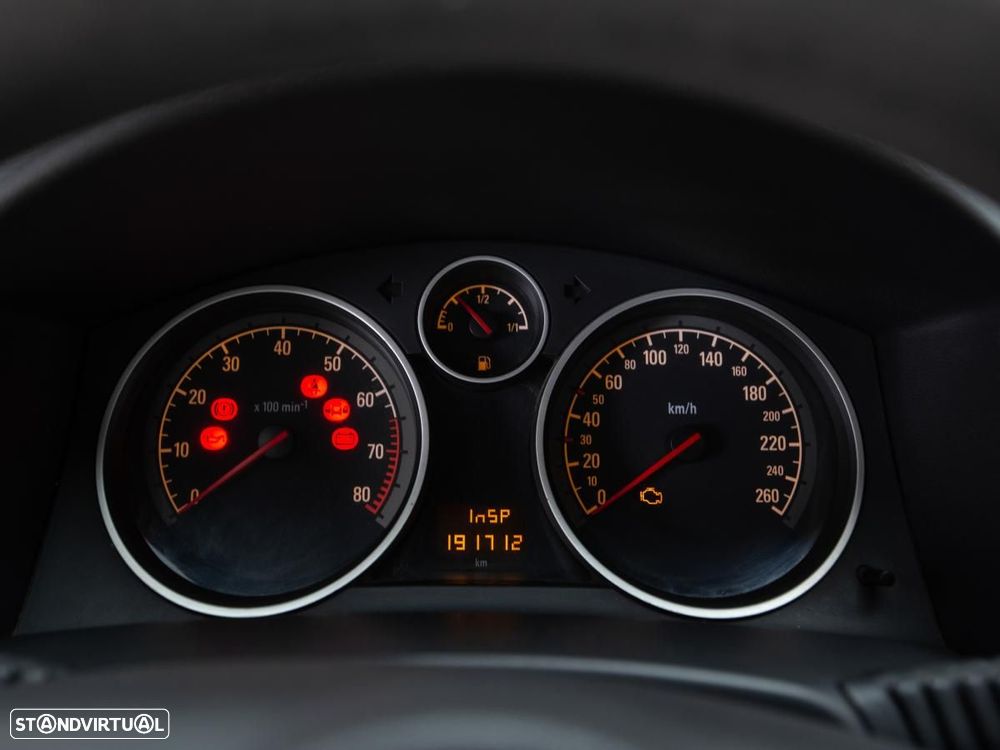 Opel Astra - 18