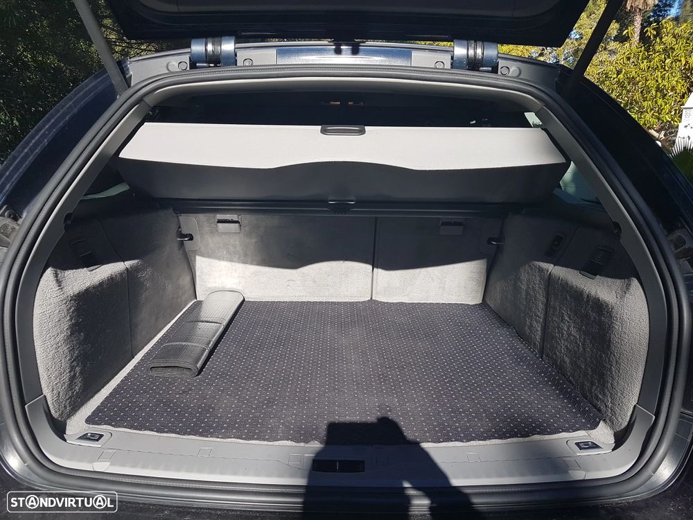 BMW 520 dA Executive - 6