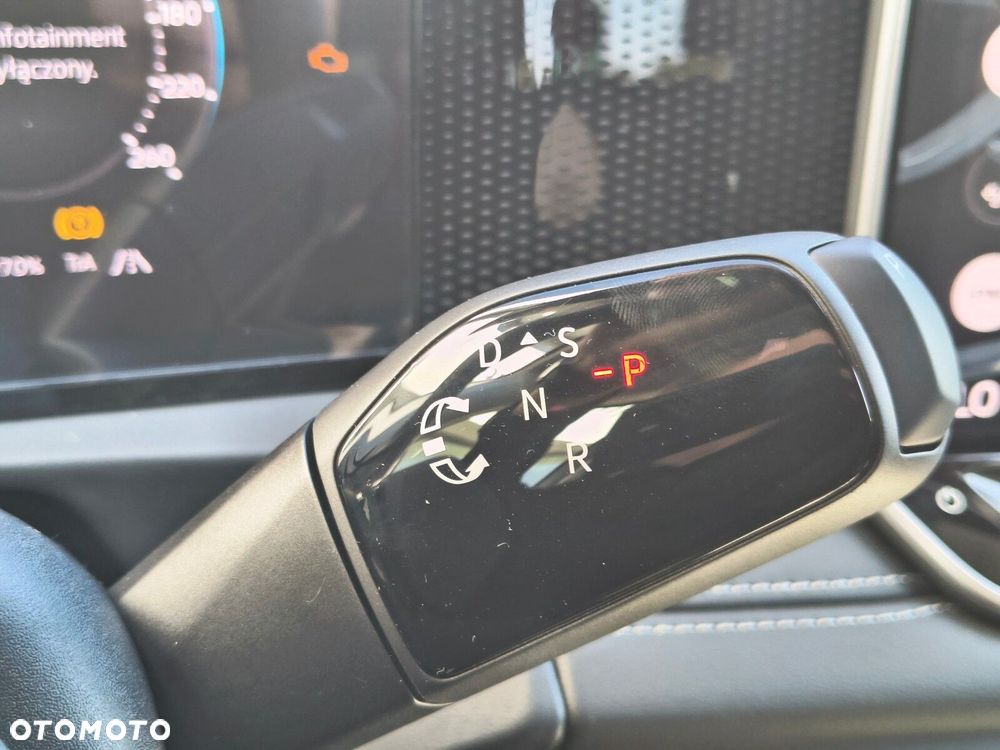 Volkswagen Tiguan - 22
