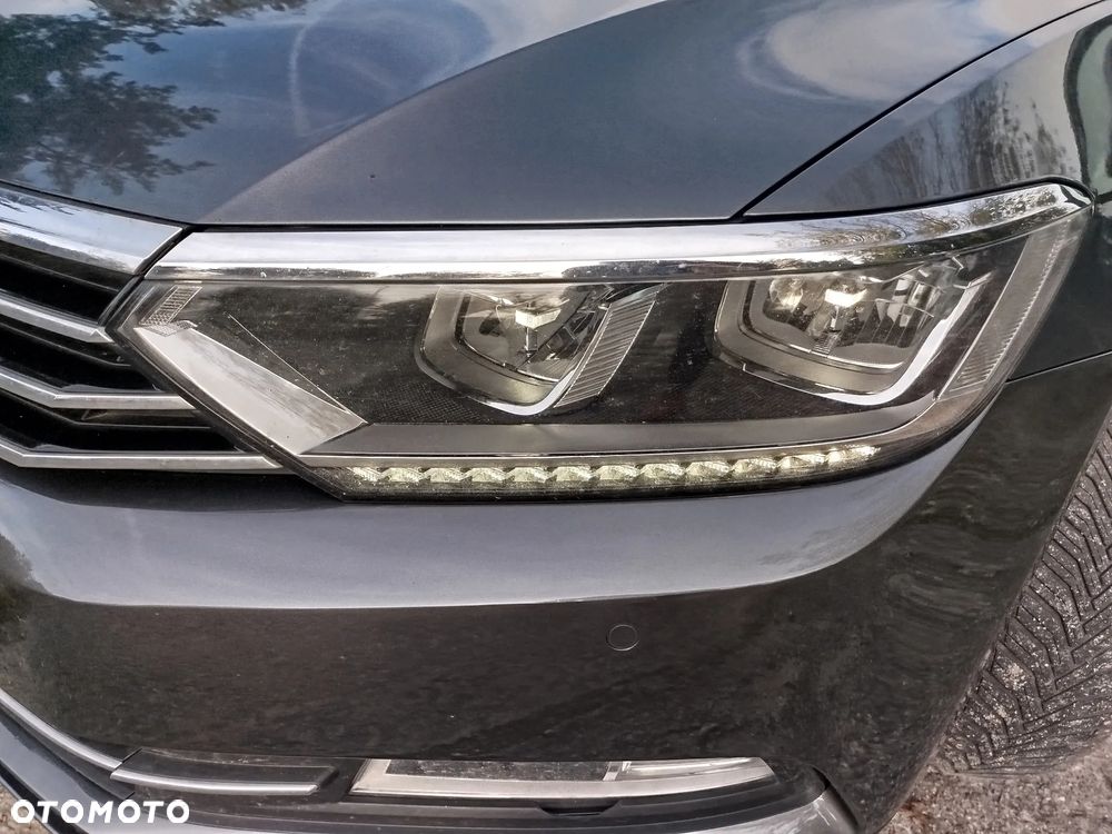 Volkswagen Passat Variant ver-variant-1-6-tdi-bluemotion-technology-comfortline - 8