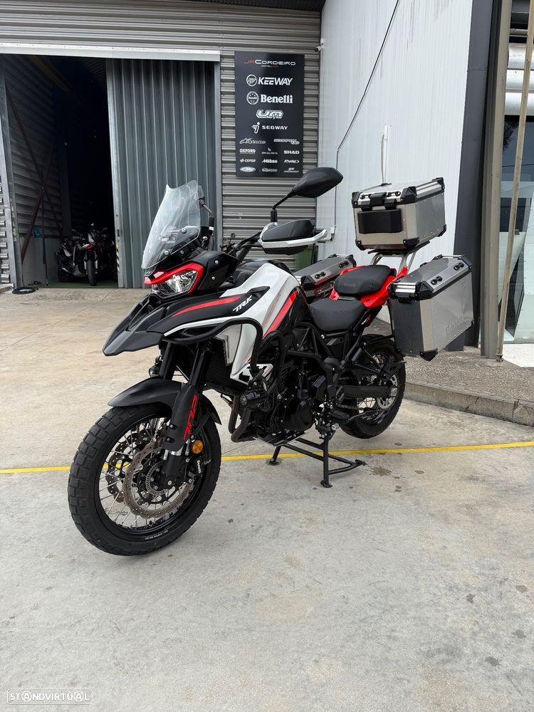 Benelli TRK 702 X com malas de alumínio - 9