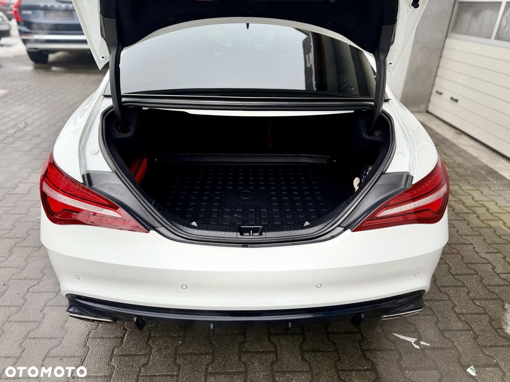 Mercedes-Benz CLA AMG 45 4-Matic - 38