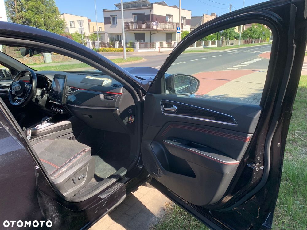 Renault Arkana E-TECH 145 R.S.LINE - 31