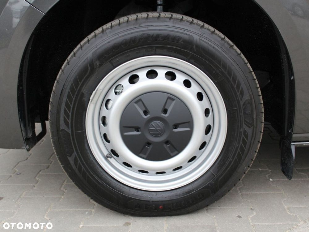Volkswagen Transporter - 11