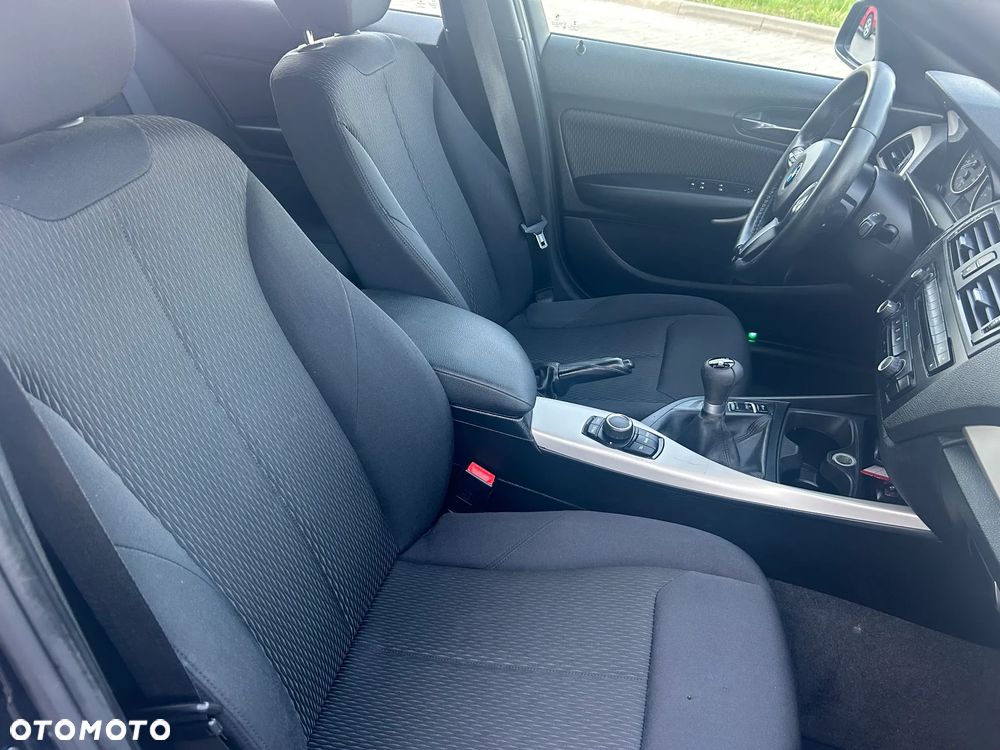 BMW Seria 1 118d DPF Edition Sport - 18