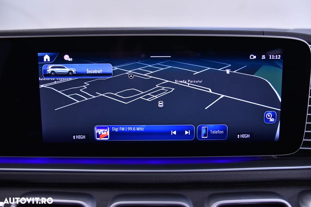 Mercedes-Benz GLS - 28