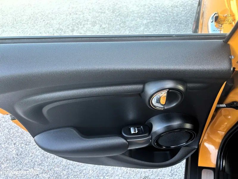 MINI 5 Portas One D - 22