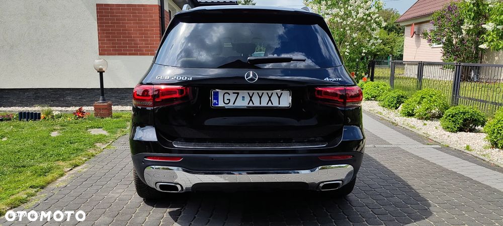 Mercedes-Benz GLB 200 d 4-Matic 8G-DCT - 4