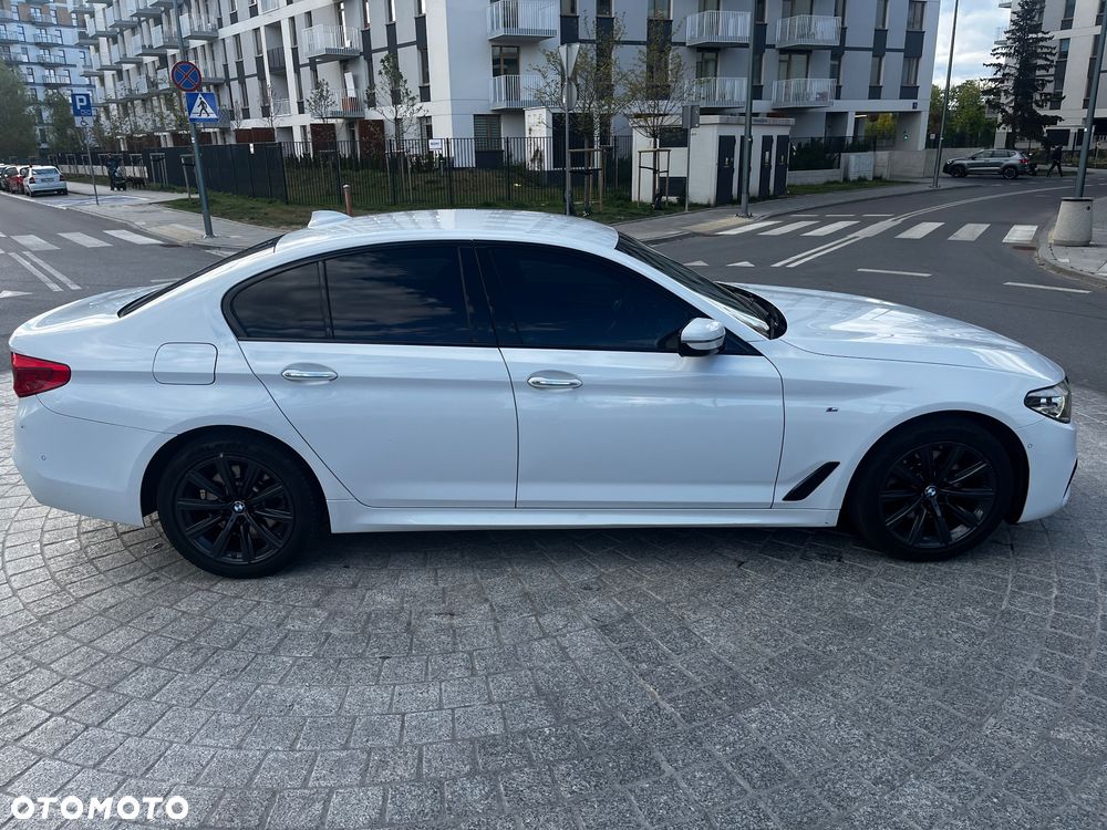 BMW Seria 5 520d xDrive M Sport sport - 2