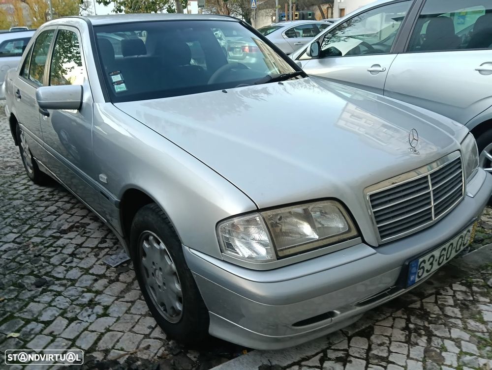 Mercedes-Benz C 220 CDI Classic - 39