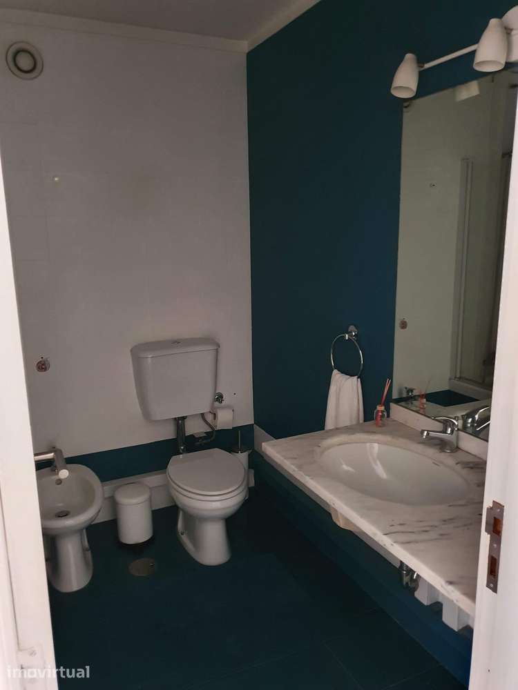 REF#4246 - T3 C/Garagem & Arrumos – À Avenida da Boavista, Porto - Grande imagem: 4/28