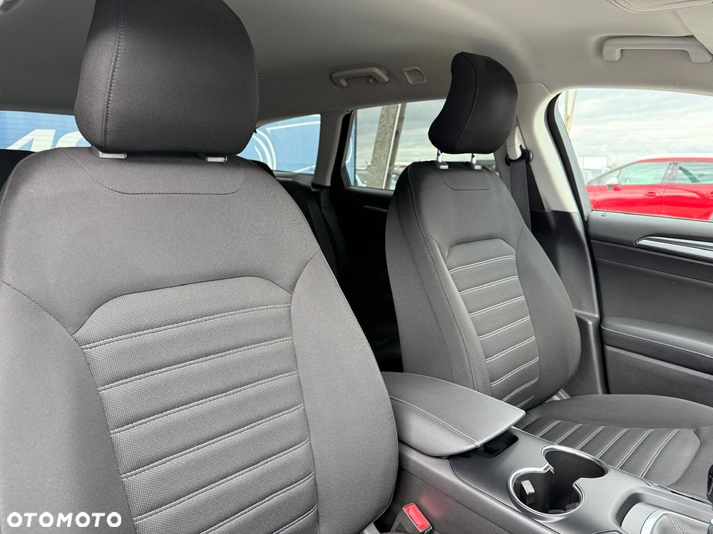 Ford Mondeo 2.0 TDCi Trend - 18