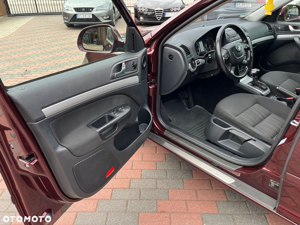 Skoda Octavia 1.8 TSI DSG Elegance - 7