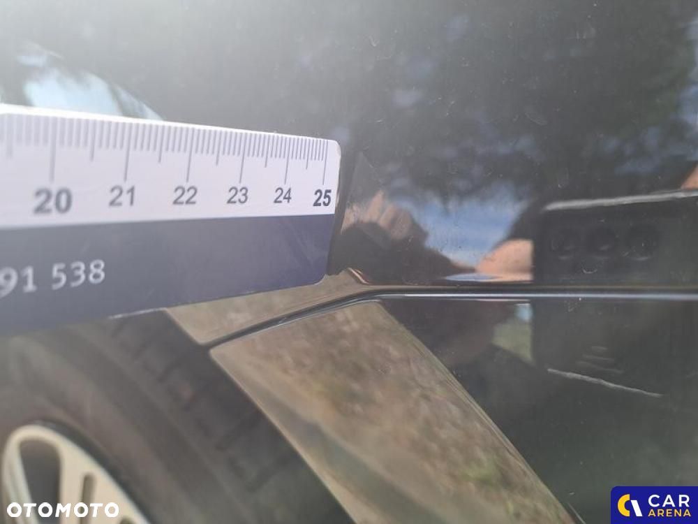 Volkswagen Golf - 37